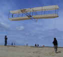 Kiting the 02.JPG (71756 bytes)